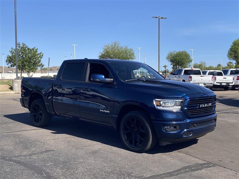 RAM 1500 Laramie Crew Cab SWB 4WD 2023