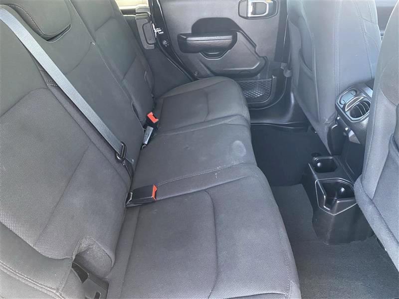 Jeep Wrangler Unlimited Sport 2022