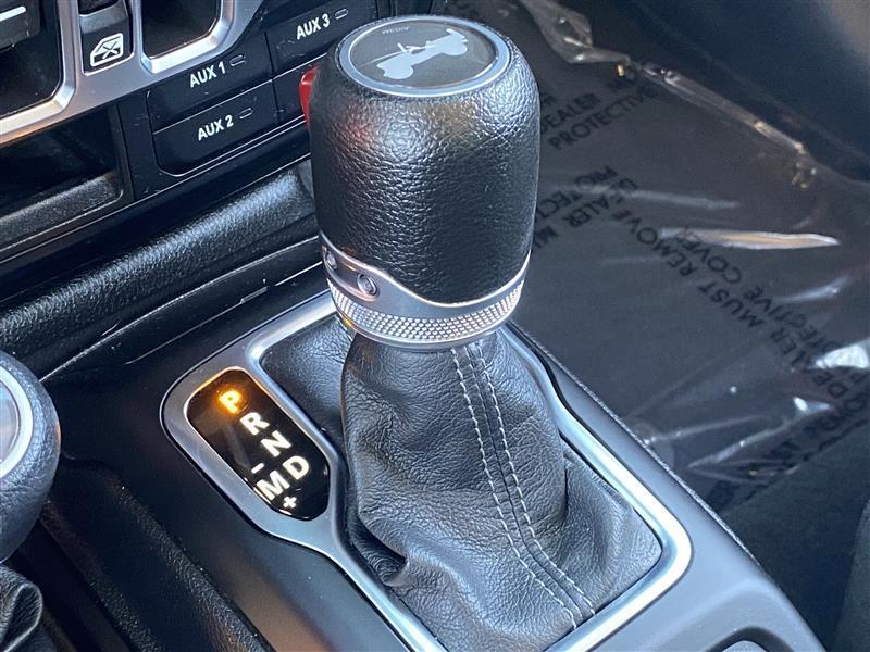 Jeep Wrangler Sport 2024