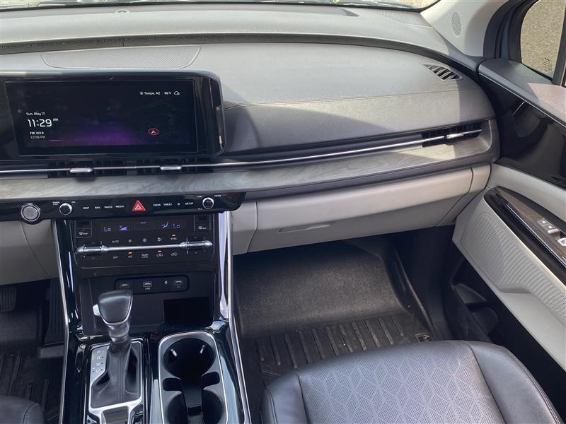 Kia Carnival EX 2024