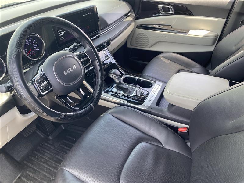 Kia Carnival EX 2024