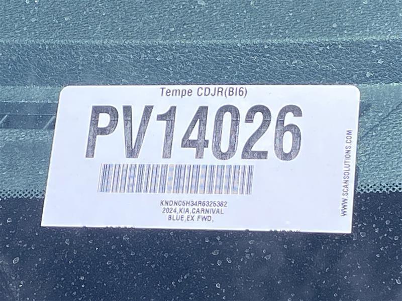 Kia Carnival EX 2024