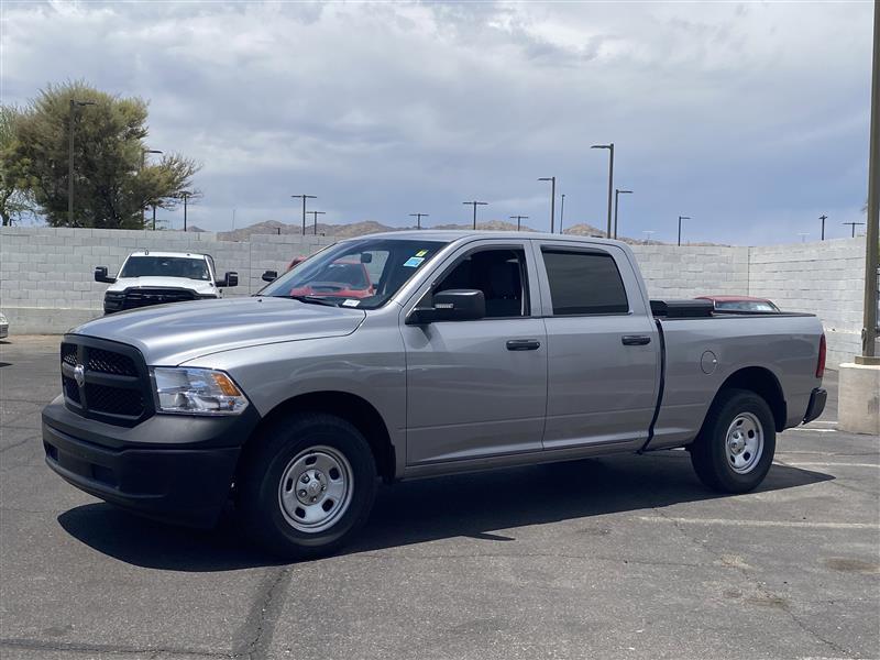 RAM 1500 Classic Tradesman Crew Cab LWB 4WD 2023