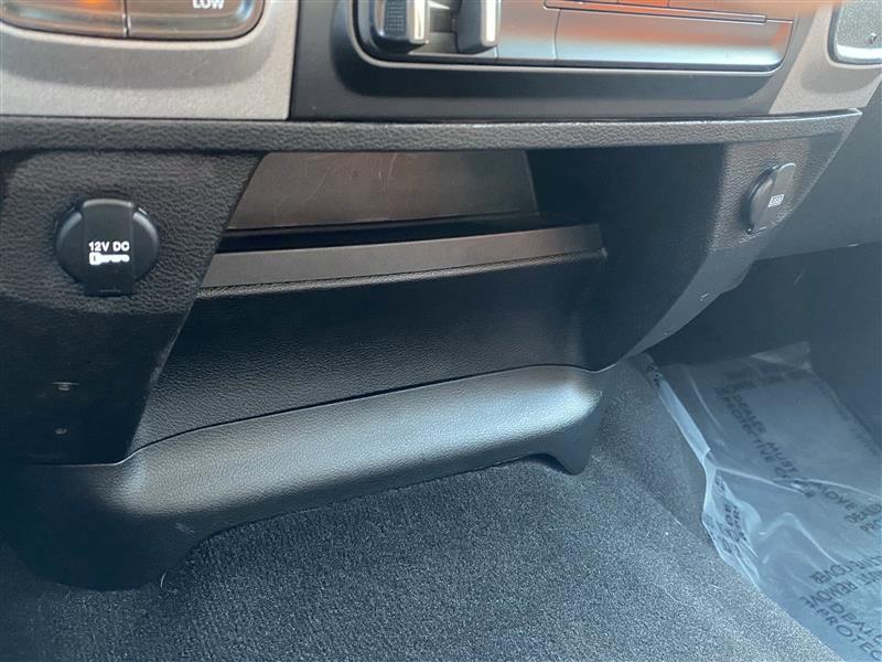 RAM 1500 Classic Tradesman Crew Cab LWB 4WD 2023