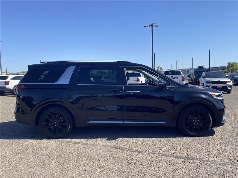 Kia Carnival SX Prestige 2024