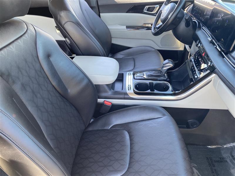 Kia Carnival SX Prestige 2024