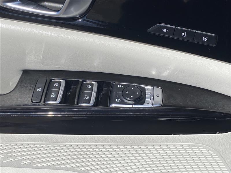 Kia Carnival SX Prestige 2024