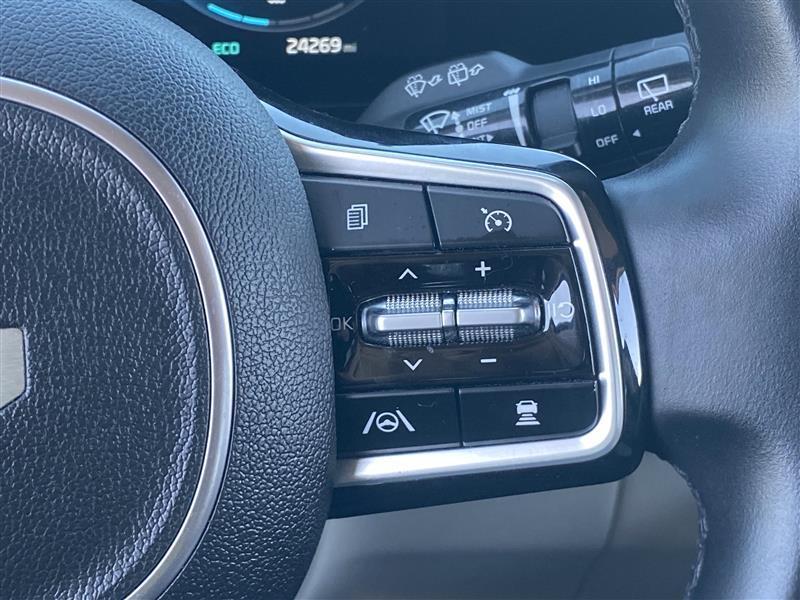 Kia Carnival SX Prestige 2024