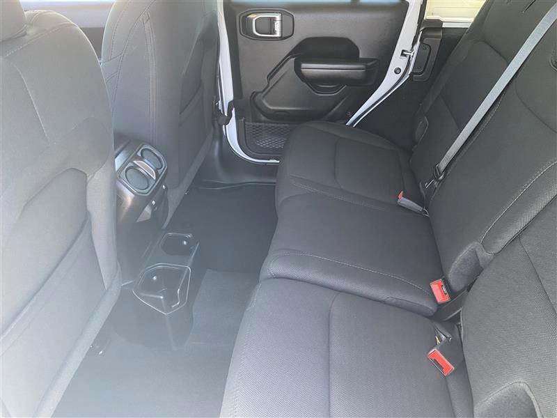Jeep Wrangler Unlimited Sport 2021