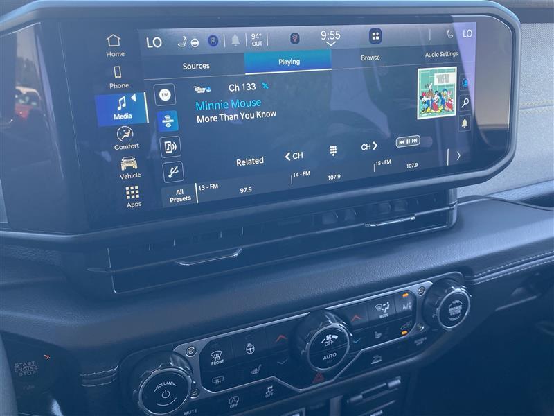 Jeep Wrangler Sahara 2025