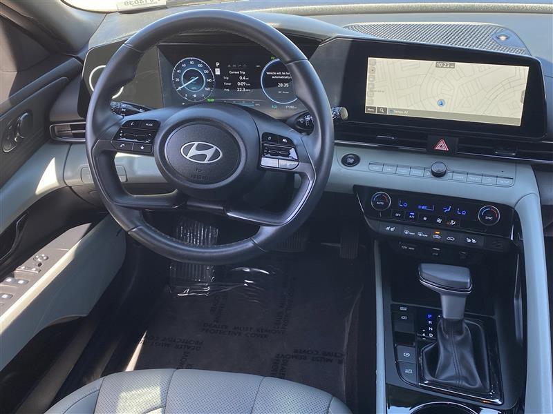 Hyundai Elantra Hybrid Limited 2025
