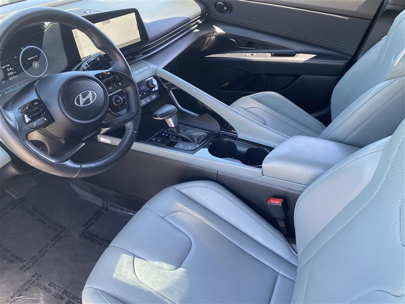 Hyundai Elantra Hybrid Limited 2025