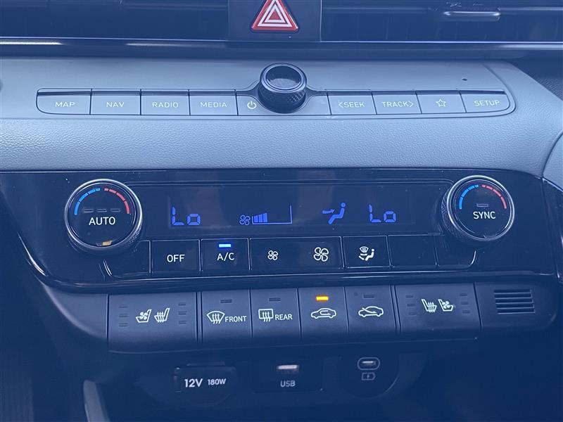 Hyundai Elantra Hybrid Limited 2025