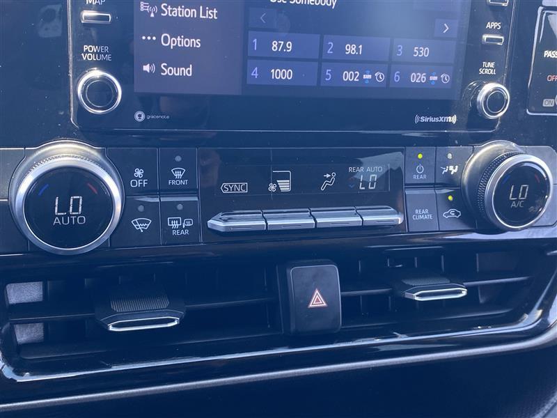 Toyota Highlander L AWD V6 2022