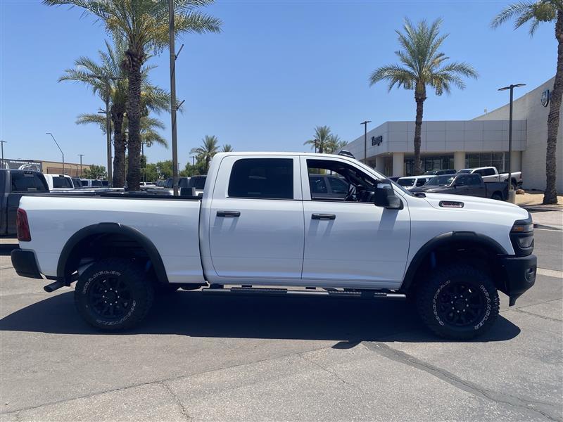 RAM 2500 Tradesman Crew Cab SWB 4WD 2026