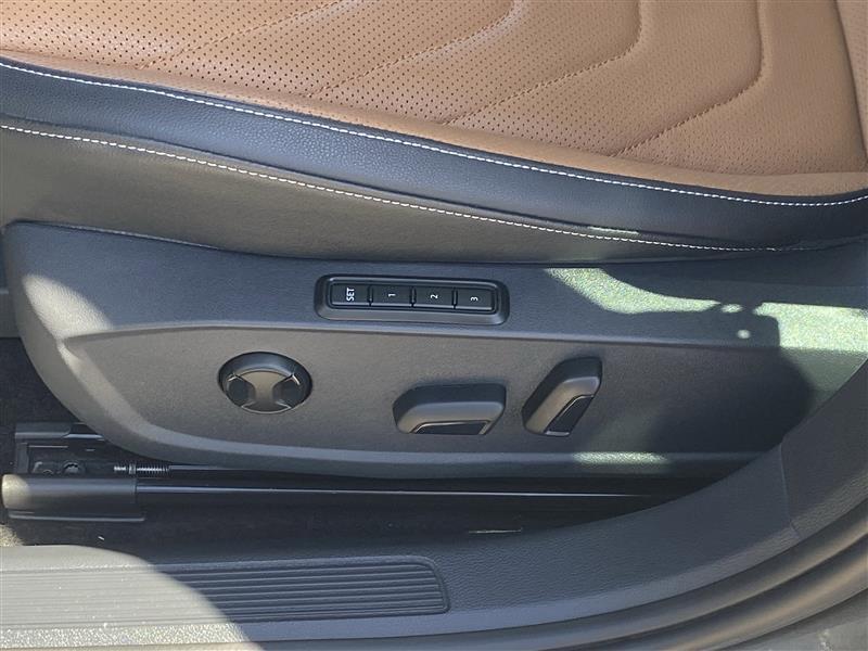 Volkswagen Jetta SEL 2024