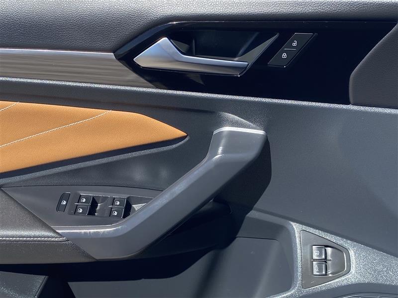 Volkswagen Jetta SEL 2024