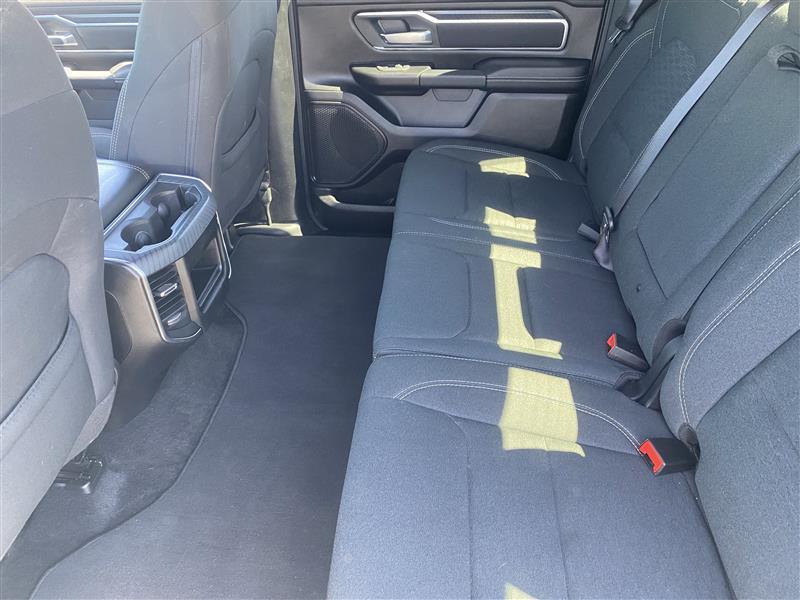 RAM 1500 Big Horn Crew Cab SWB 4WD 2025