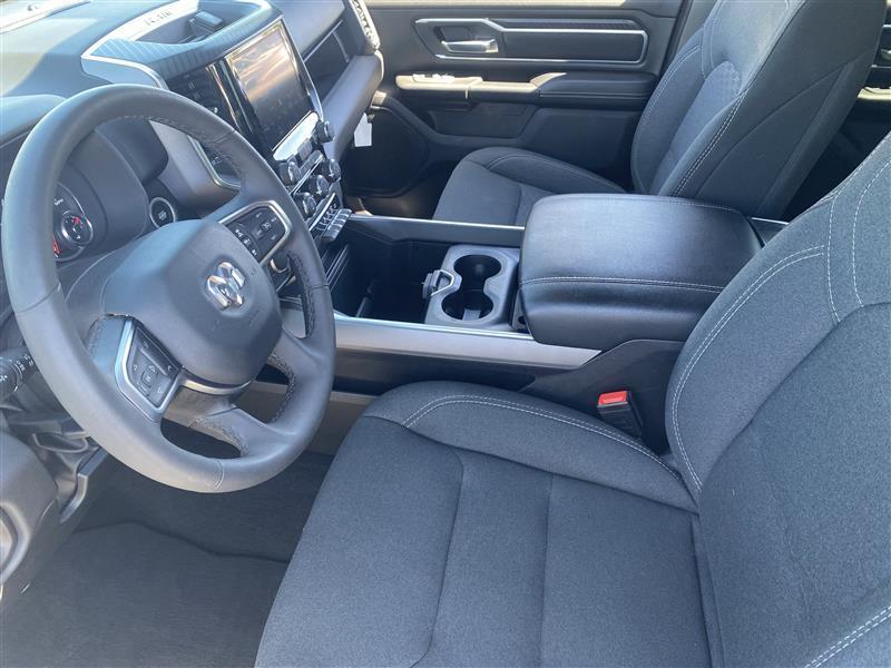 RAM 1500 Big Horn Crew Cab SWB 4WD 2025