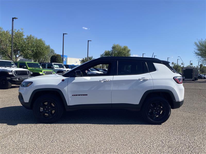 Jeep Compass Trailhawk 2023