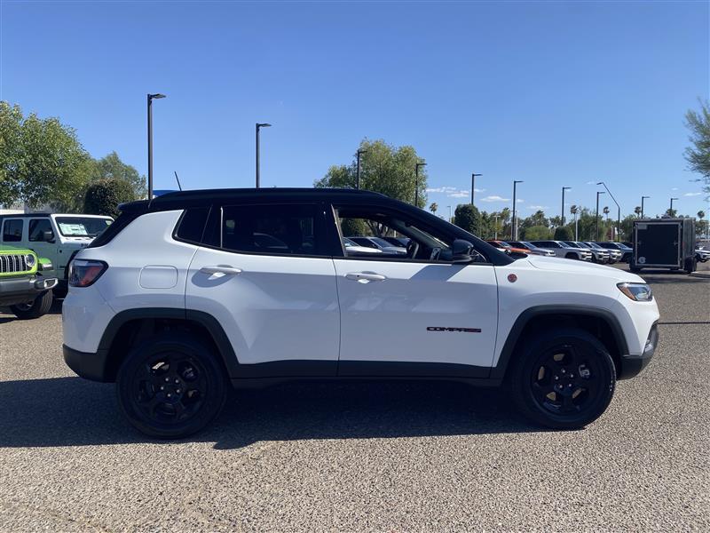 Jeep Compass Trailhawk 2023
