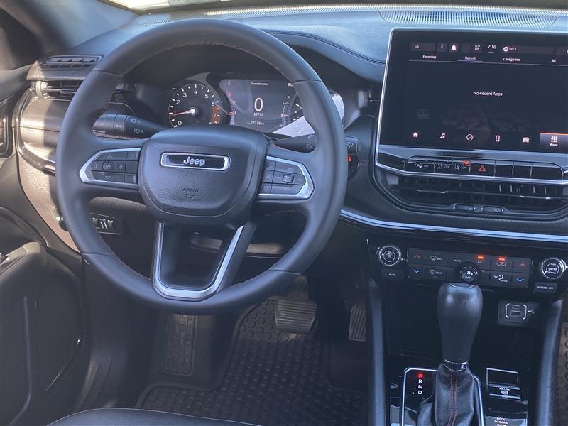 Jeep Compass Trailhawk 2023