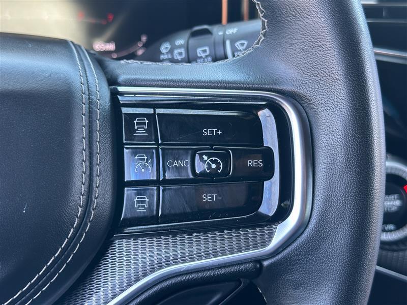 Jeep Grand Wagoneer Series II 4WD 2024