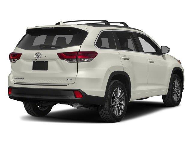 Toyota Highlander XLE FWD V6 2017