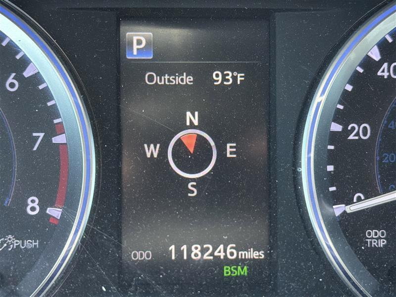 Toyota Highlander XLE FWD V6 2017