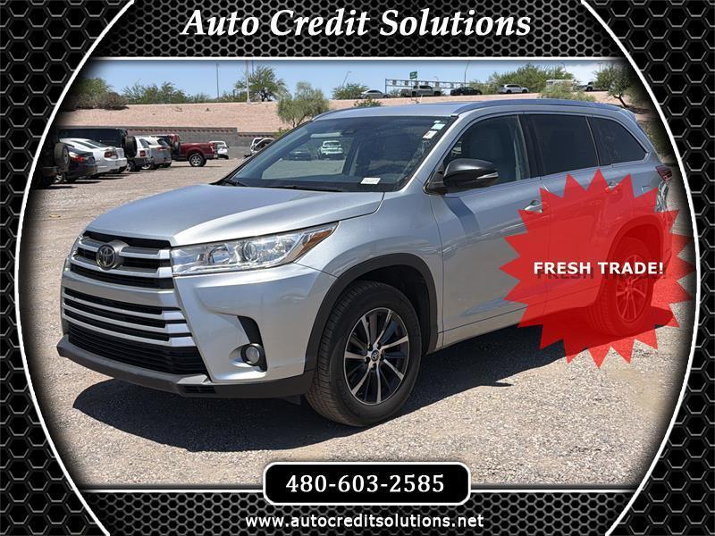 Toyota Highlander XLE FWD V6 2017