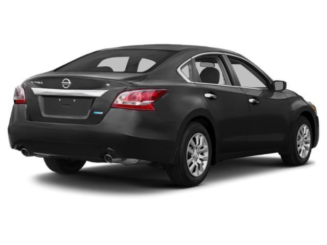 Nissan Altima 2.5 S 2015