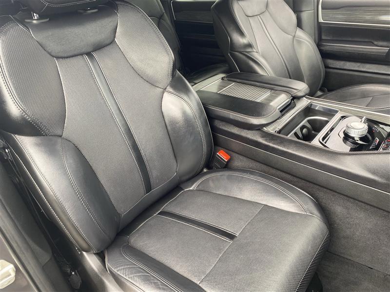 Jeep Wagoneer L Series II 4WD 2024