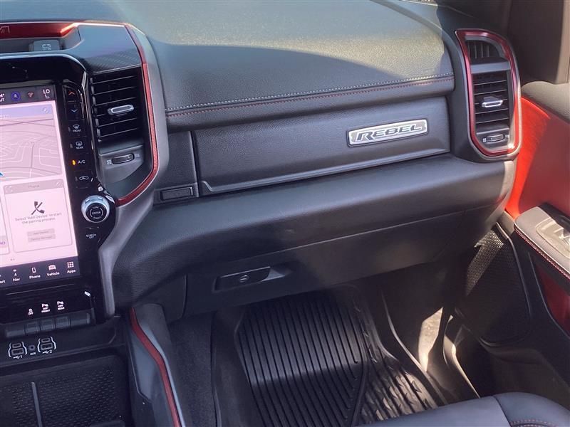 RAM 1500 Rebel Crew Cab SB 4WD 2025