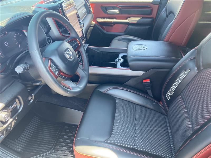 RAM 1500 Rebel Crew Cab SB 4WD 2025