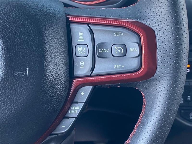 RAM 1500 Rebel Crew Cab SB 4WD 2025