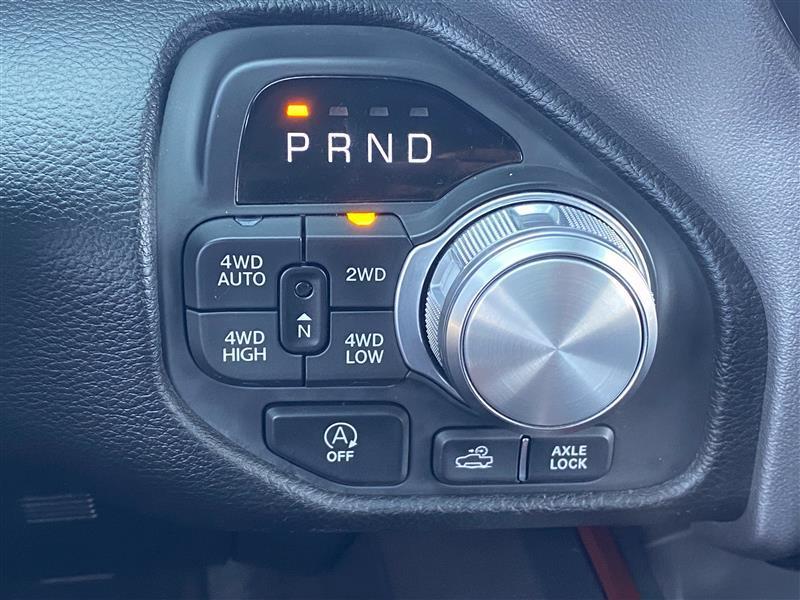 RAM 1500 Rebel Crew Cab SB 4WD 2025