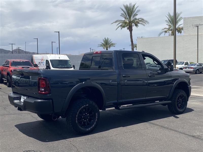 RAM 2500 Tradesman Crew Cab SWB 4WD 2026