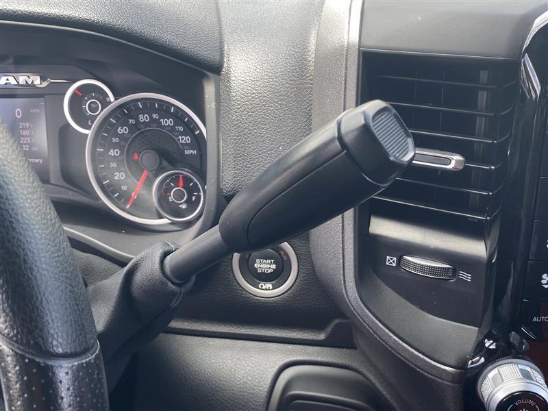RAM 2500 Tradesman Crew Cab SWB 4WD 2026