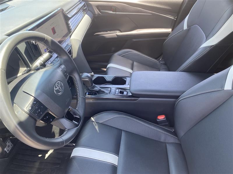Toyota Camry  2026