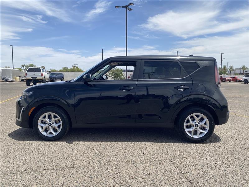 Kia Soul LX CVT 2024