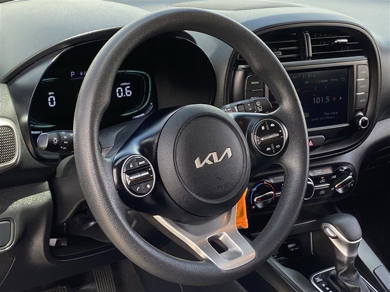 Kia Soul LX CVT 2024