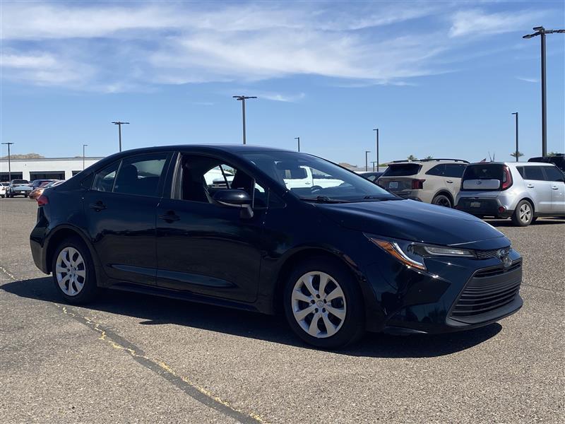 Toyota Corolla LE 2024