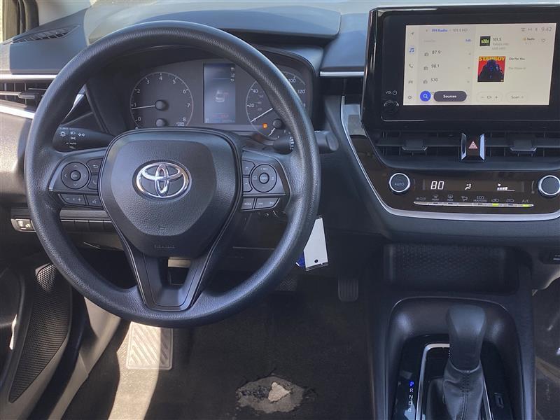 Toyota Corolla LE 2024