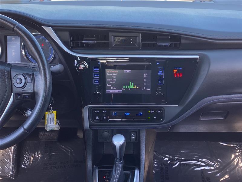 Toyota Corolla SE 6M 2019