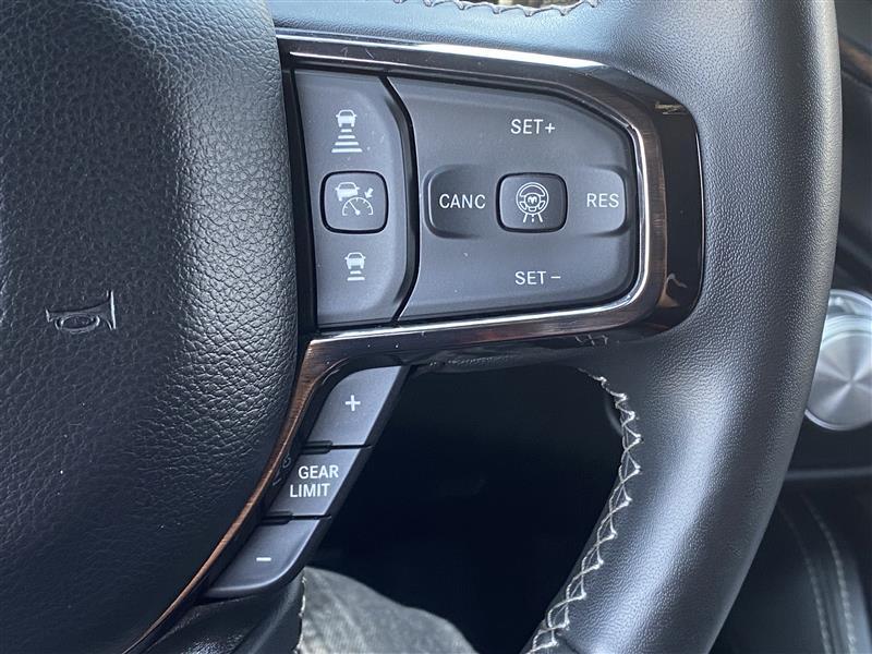 RAM 1500 Limited Crew Cab SWB 4WD 2025