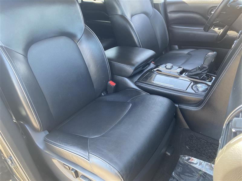 Infiniti QX80 LUXE 4WD 2022