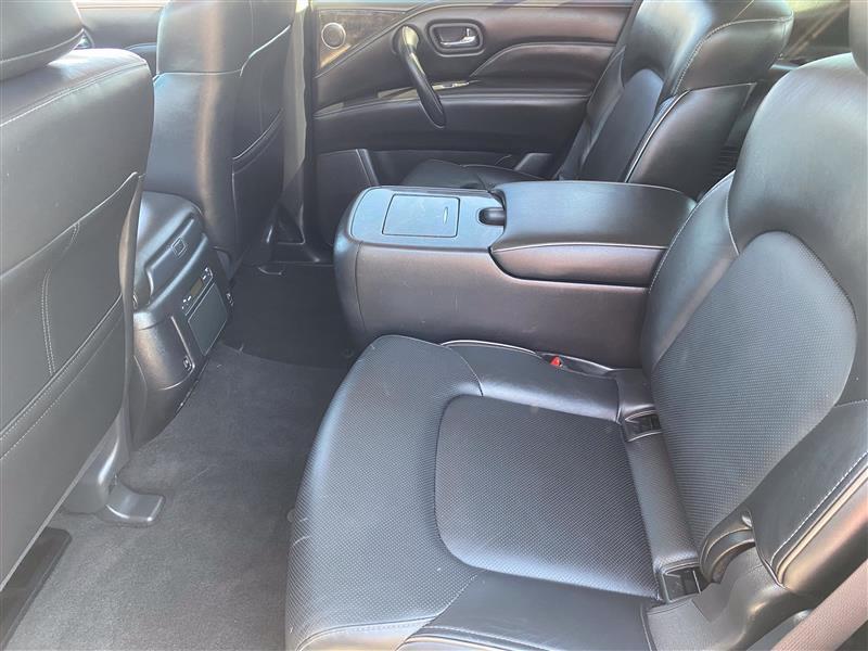Infiniti QX80 LUXE 4WD 2022