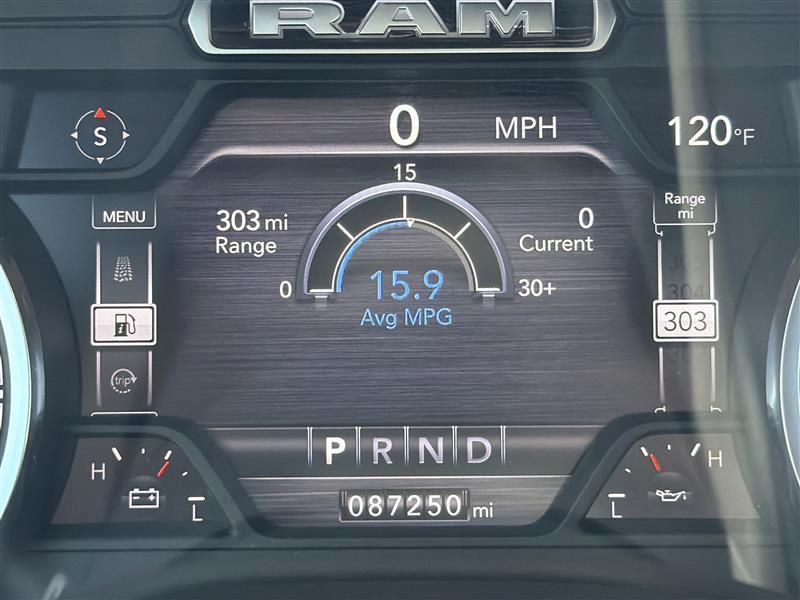 RAM 1500 Big Horn Crew Cab SWB 4WD 2021