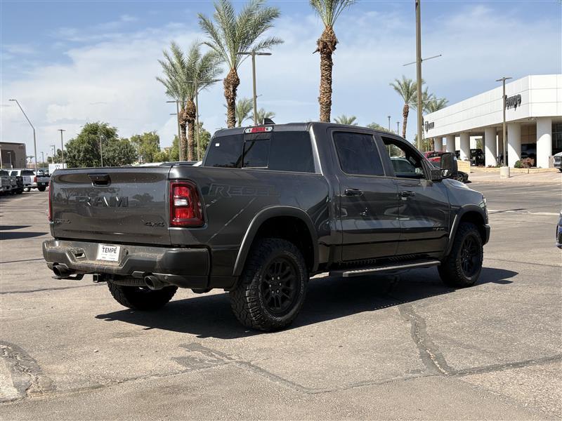 RAM 1500 Rebel Crew Cab SB 4WD 2025