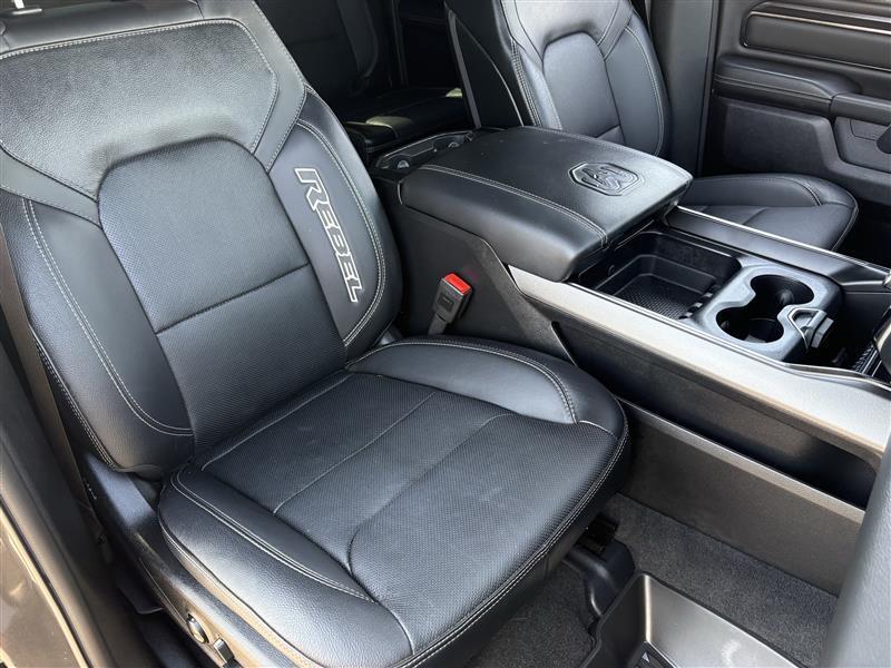RAM 1500 Rebel Crew Cab SB 4WD 2025